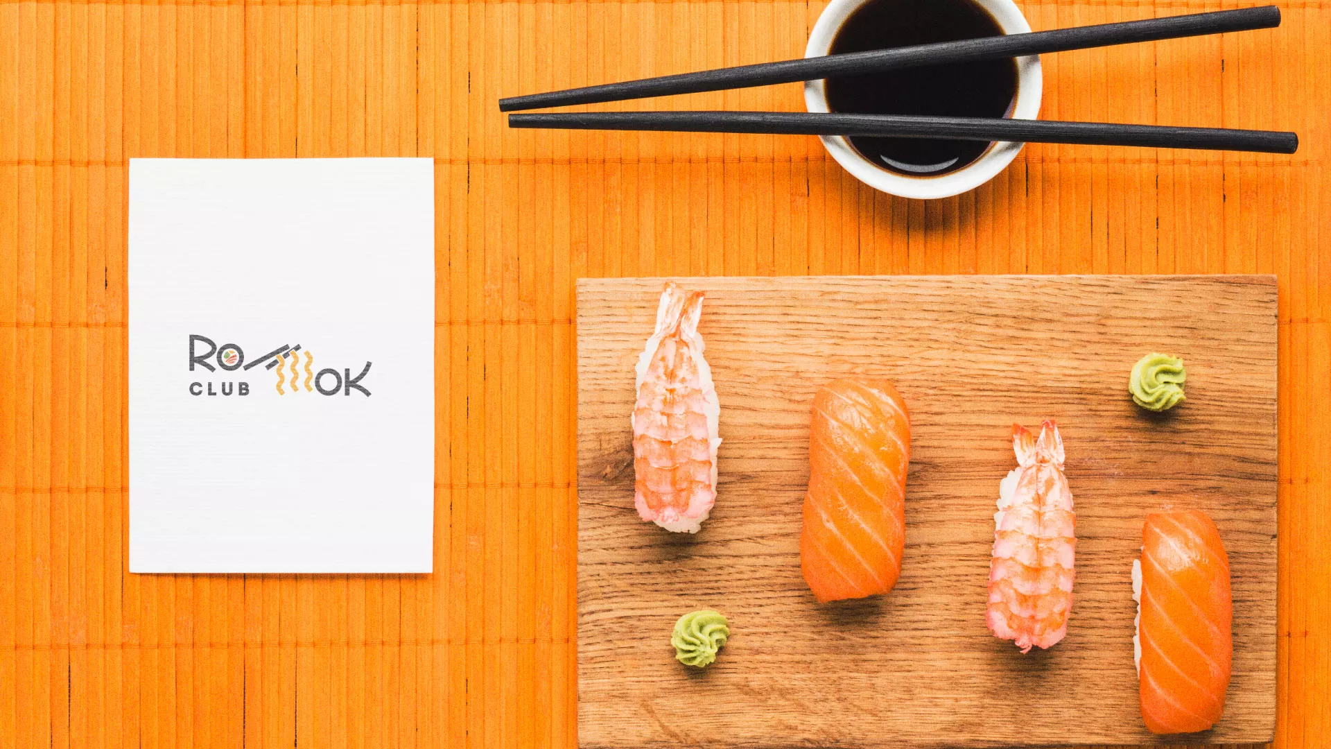 Создание логотипа суши-бара «Roll Wok Club» в Сусумане