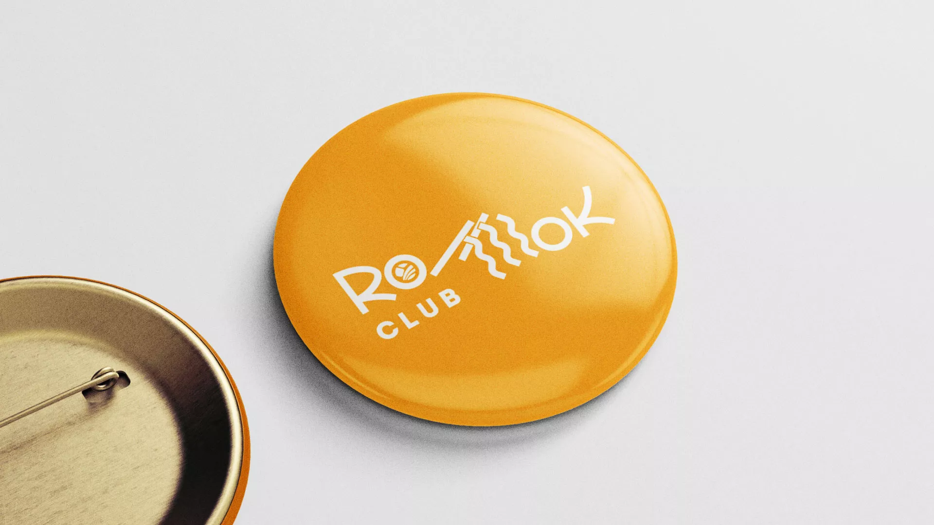Создание логотипа суши-бара «Roll Wok Club» в Сусумане